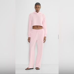 Aritzia TNA Pink Women's Lounge cropped hoodie XS